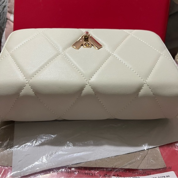 Valentino Orlandi White Quilted Vegan Leather Bag Gold Hardware NWT MSRP $279 - Picture 7 of 9